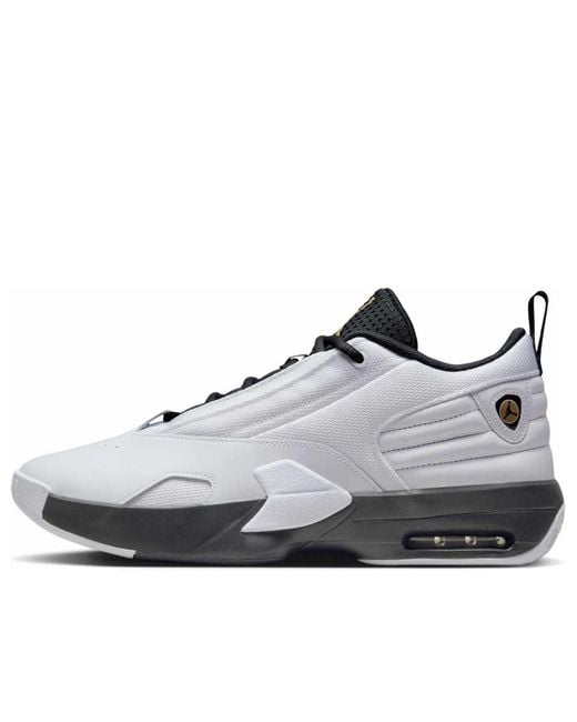 Nike Gray Max Aura 6 for men