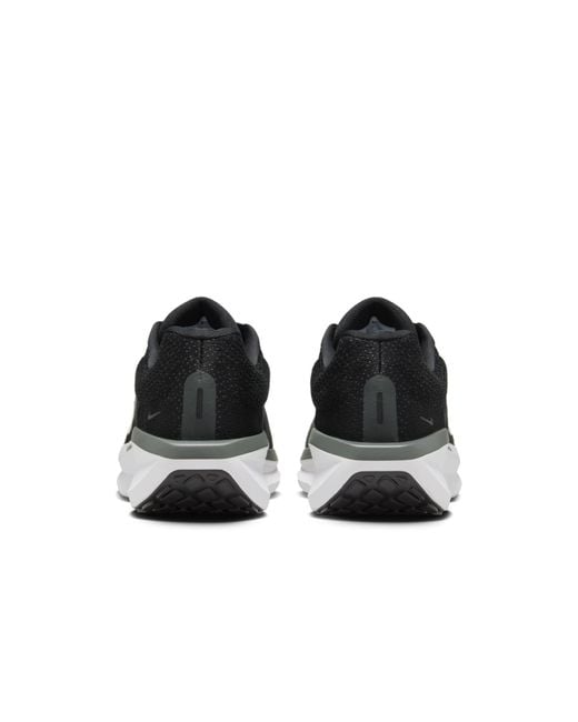 Nike Black Air Zoom Winflo 11 for men