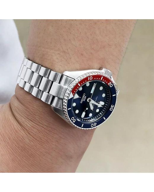 Seiko Metallic No. 5 Sports Mechanical Watch