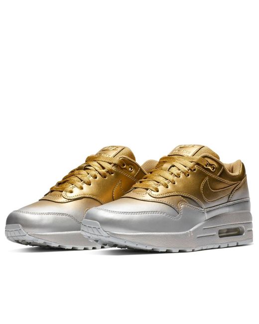 Nike White (Wmns) Air Max 1 Lx 'Metallic Platinum'