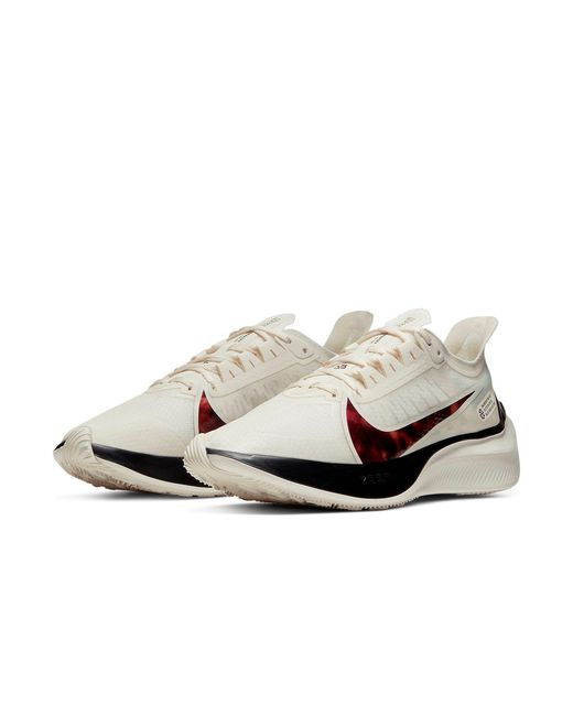 Nike White (Wmns) Zoom Gravity 'Barely Rose'