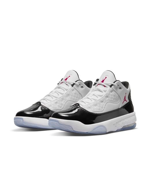 Nike White Max Aura 2 Gym' for men