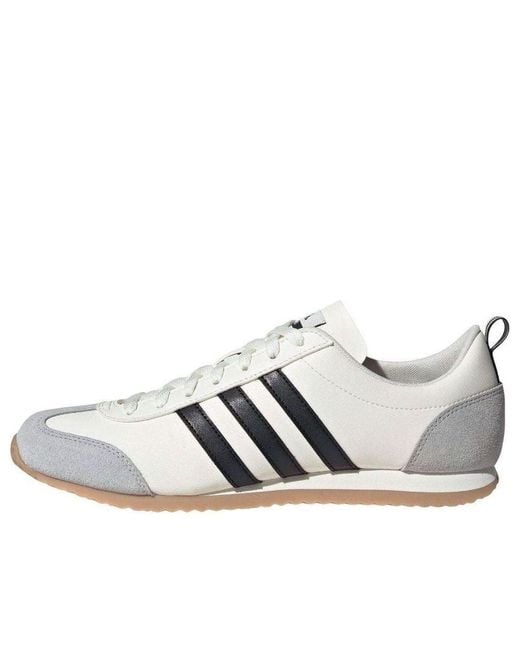 Adidas White Vs Jog 2.0 for men