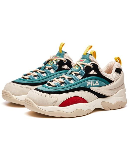 Fila White Fila Ray Classic Sport Shoes for men