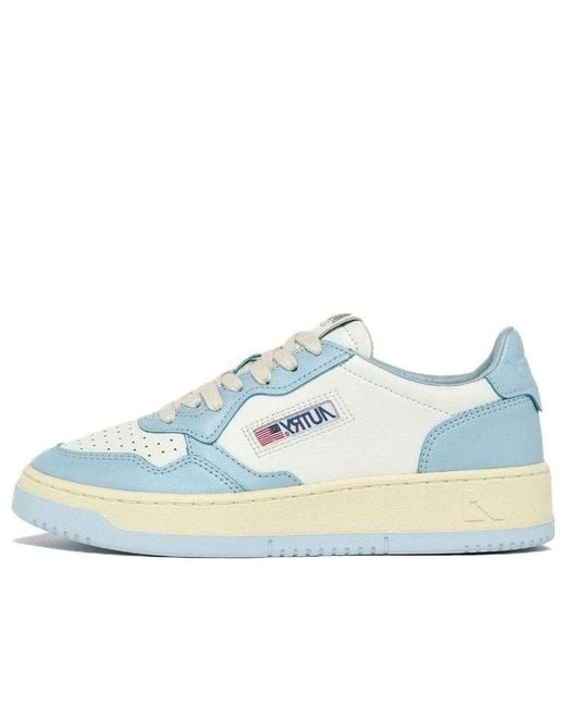 Autry Blue (Wmns) Medalist Low Bicolor Baby'