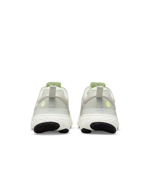 Nike White React Miler 2 Shield 'Summit' for men