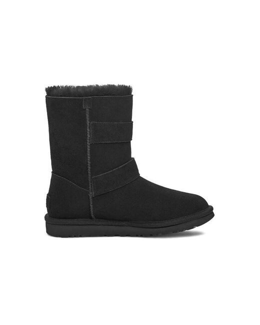 Ugg Black (Wmns) Bailey Graphic Logo Strap Boot