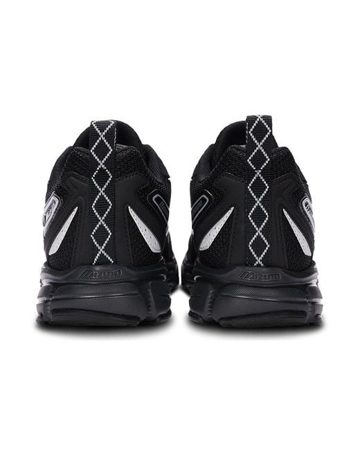Mizuno Black Speed 10S for men