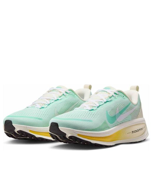 Nike Blue Vomero 18 Road Running Shoes