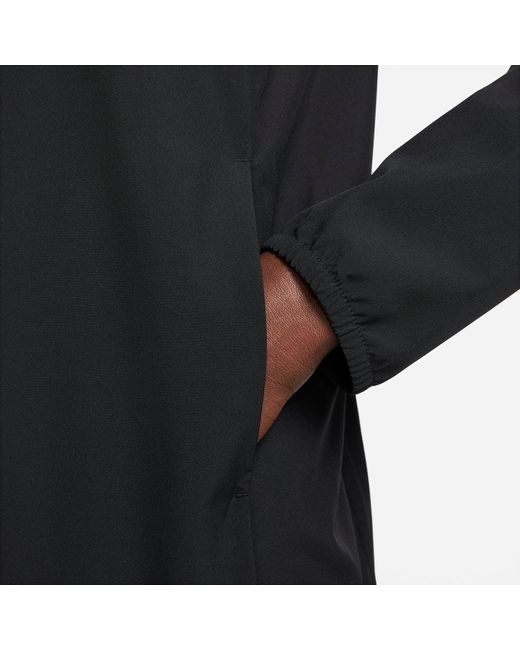 Nike Black Form Dri-Fit Hooded Versatile Jacket for men