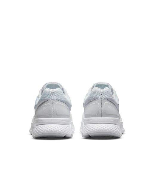 Nike White (Wmns) Run Swift 2 Metallic'