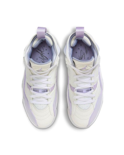 Nike White (Wmns) Jumpman Two Trey