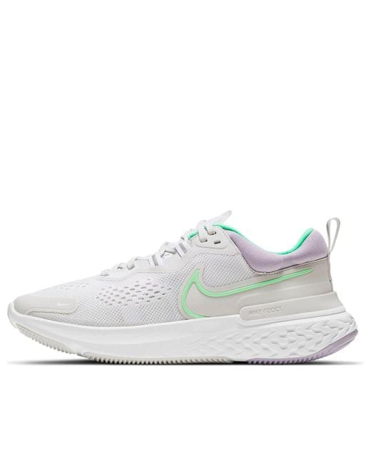Nike White (Wmns) React Miler 2 'Platinum Tint Glow'