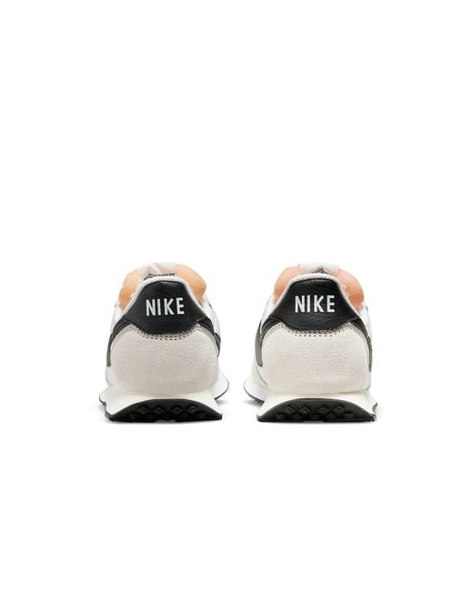 Nike White Waffle Trainer 2 for men