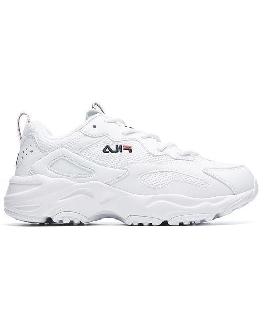 Fila White (Wmns) Tracer Series Wear-Resistant Low Tops Casual Shoe