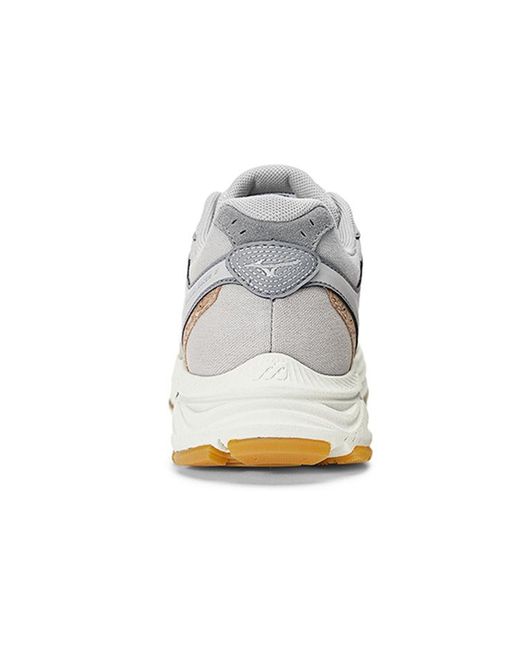 Mizuno White Racer S 'Medium' for men
