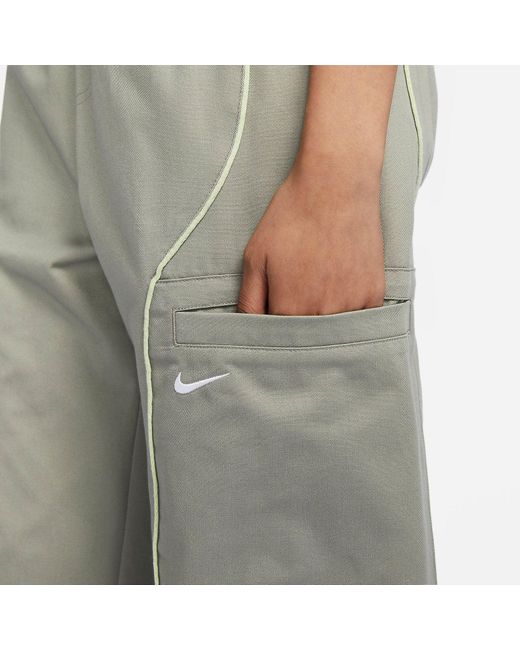 Nike Green (Wmns) Sportswear High Waist Woven Trousers 'Light'