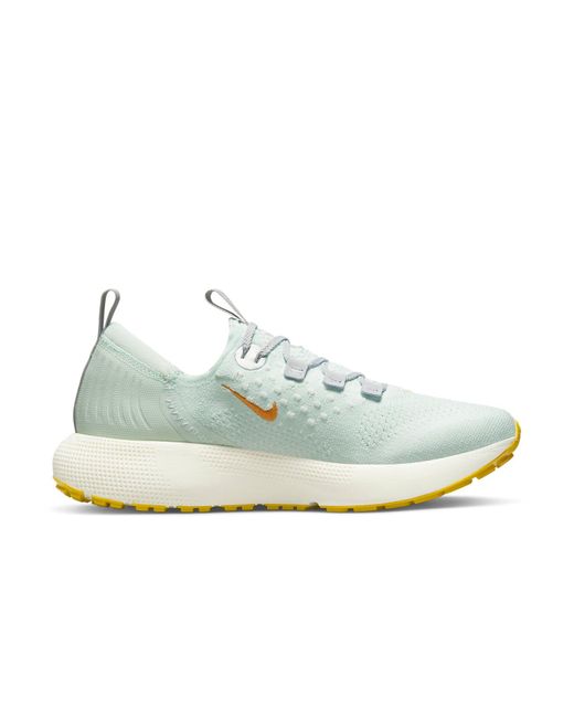 Nike White (Wmns) React Escape Run Flyknit
