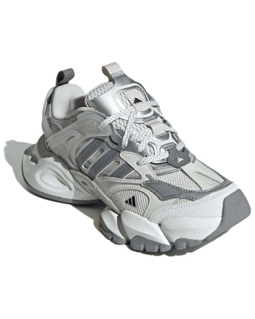 Adidas White Xlg Runner Deluxe