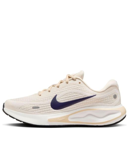 Nike White (Wmns) Journey Run 'Pale Ivory'