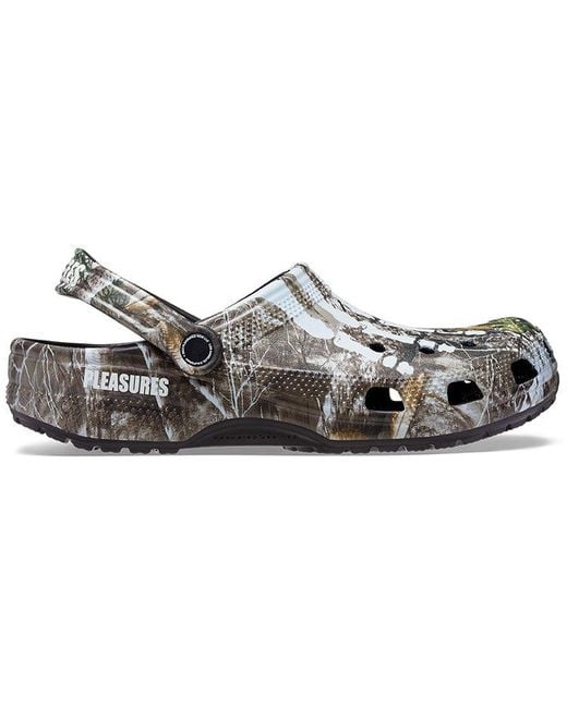 CROCSTM Gray Pleasures X Realtree X Classic Clog 'Skeleton for men