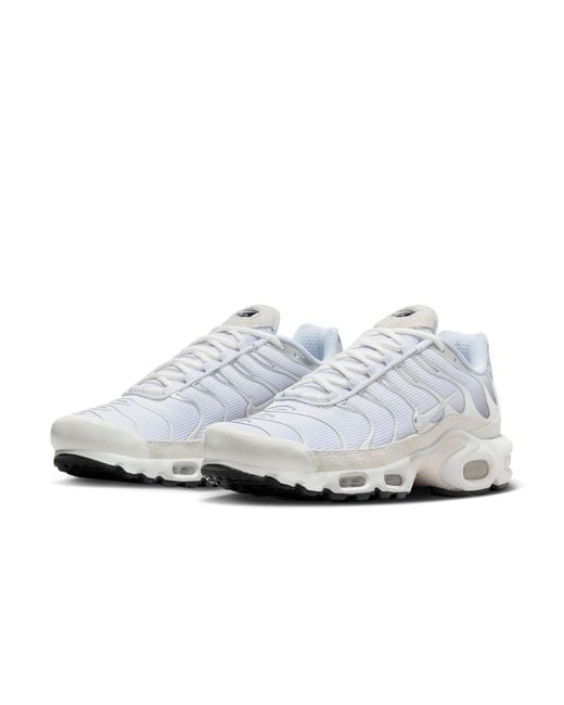 all white tns men