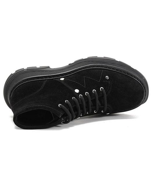 McQueen Black (Wmns) Tread Slick Boot