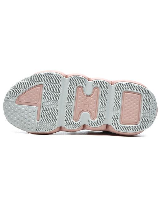 Fila White (Wmns) Barricade Low Sneakers