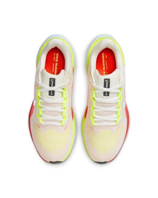 Nike White (Wmns) Air Zoom Pegasus 41 'Summit Crimson'