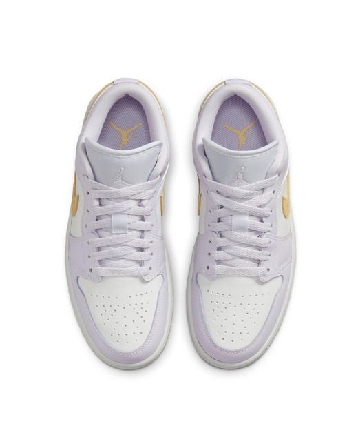 Nike White (Wmns) 1 Low 'Barely Grape'