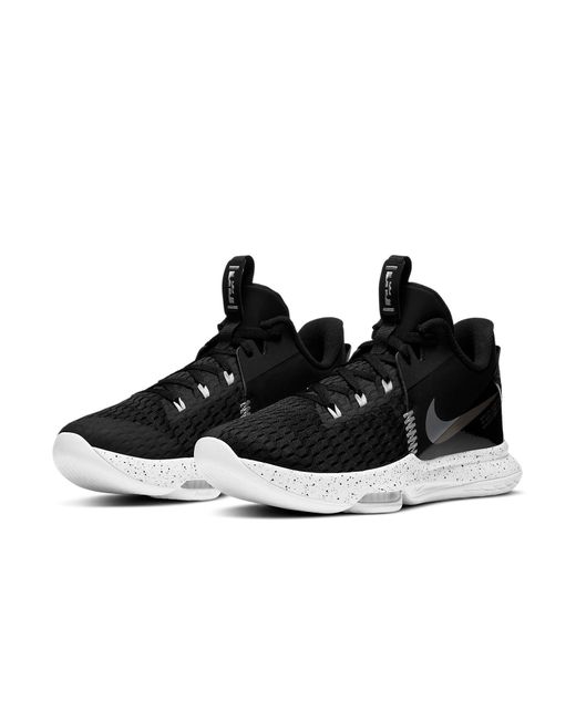 Nike Black Lebron Witness 5 Ep Metallic' for men