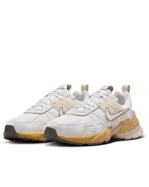 Nike White (Wmns) V2K Run Gore-Tex Light Bone'