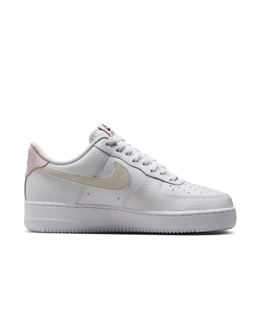 Nike White (Wmns) Air Force 1 '07 Light Orewood'