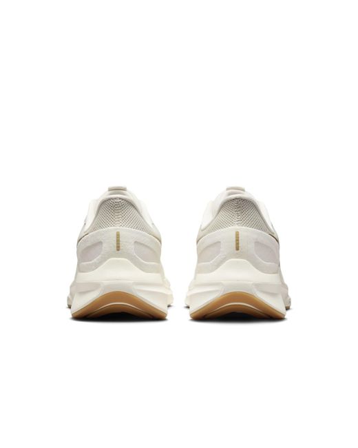 Nike White (Wmns) Structure 25 'Phantom Metallic' Dj7884-007