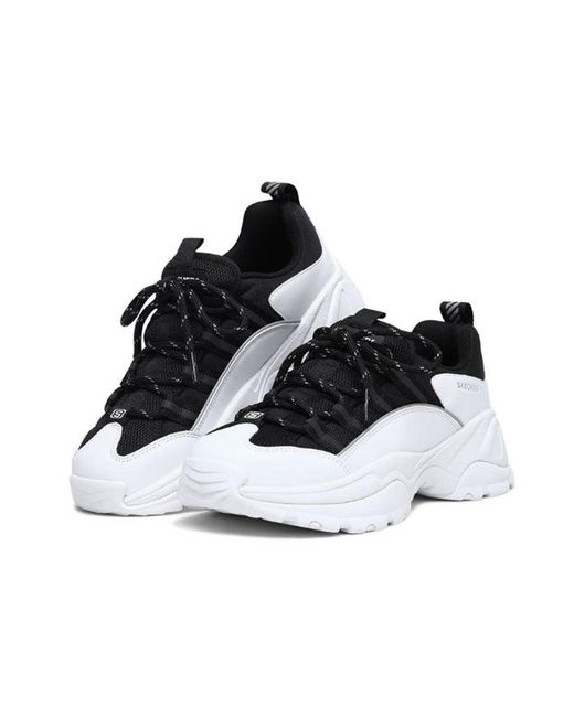 Skechers White (Wmns) Kozmiks Low-Top Running Shoes