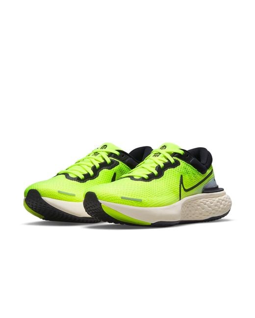 Nike Green Zoomx Invincible Run Flyknit Running Shoes for men