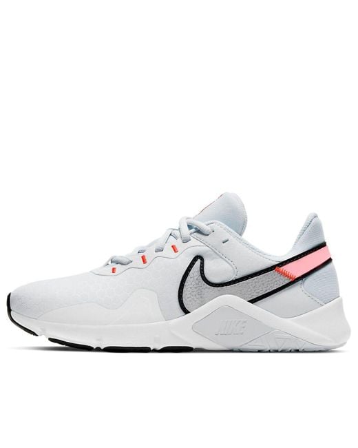 Nike Legend Essential 2 Shoes Grey/white