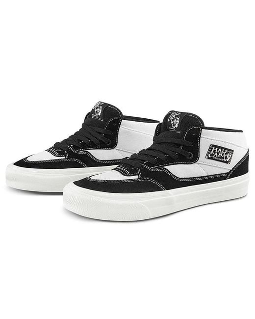 Vans Black Style 33 Low Top Casual Skate Shoes for men