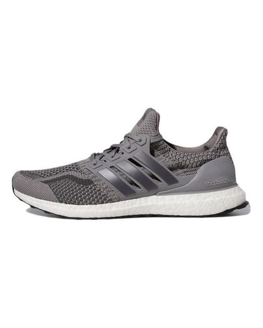Adidas top boost 520