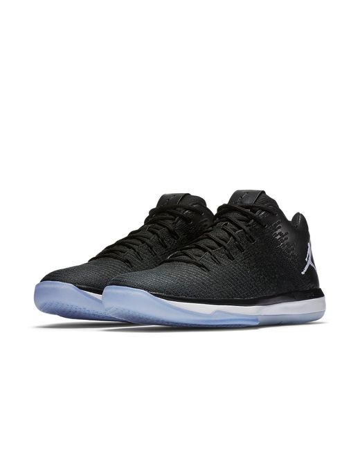 Nike Black 31 Low for men