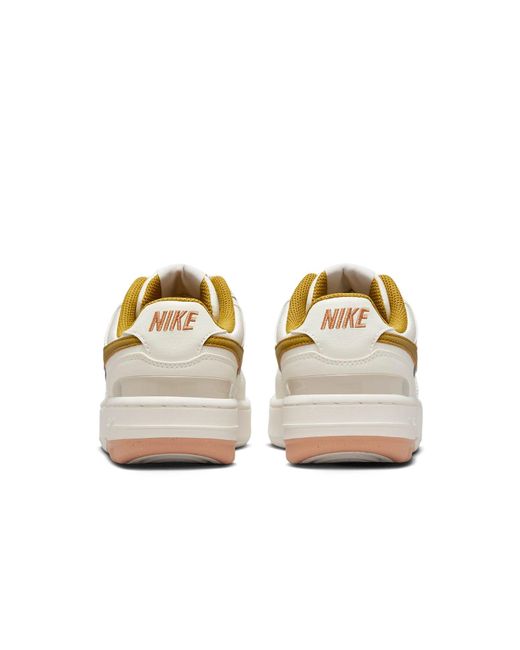 Nike White (Wmns) Gamma Force 'Sail Bronzine'