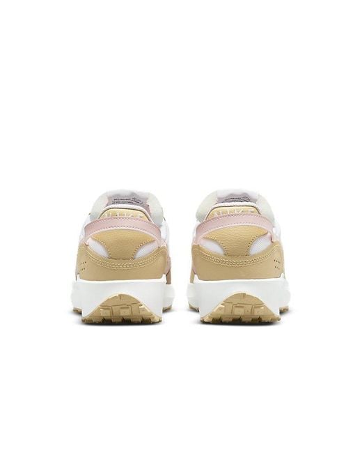 Nike White (Wmns) Waffle Debut