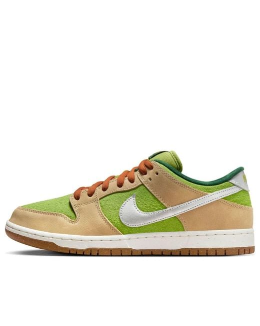 Nike Green Sb Dunk Low 'Escargot' Fq7585-200 for men