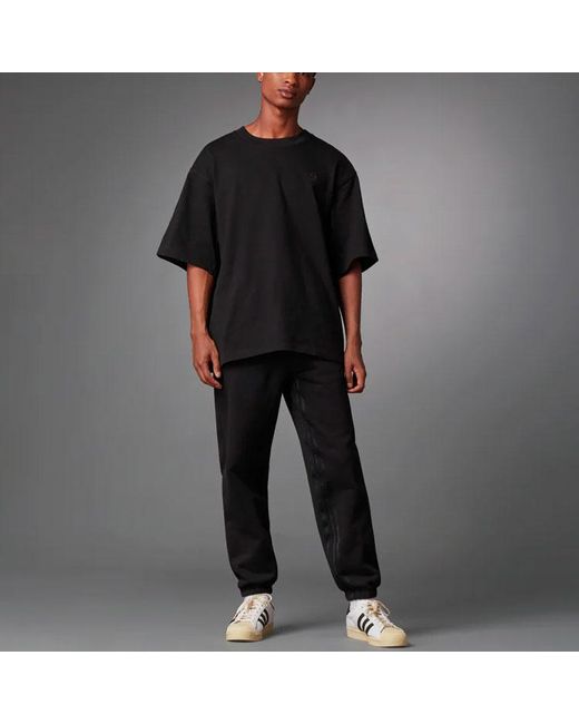 Adidas Black Originals Solid Color Logo Round Neck Pullover Short Sleeve for men