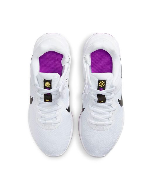 Nike White (Wmns) Revolution 6 Flyease Next Nature