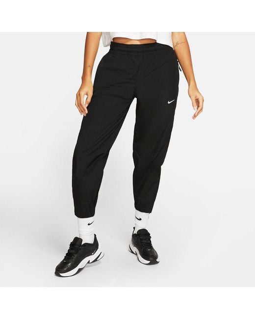 Nike Black (Wmns) Nrg Solo Swoosh Track Pants Asia Sizing