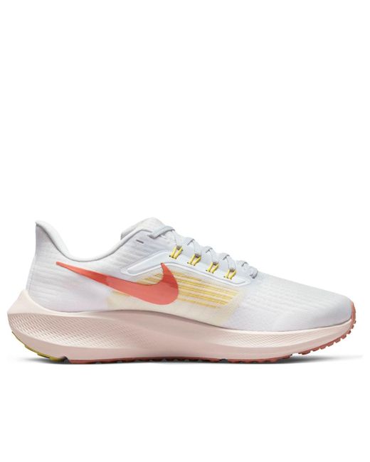 Nike White Air Max 97 Trainers//Wolf