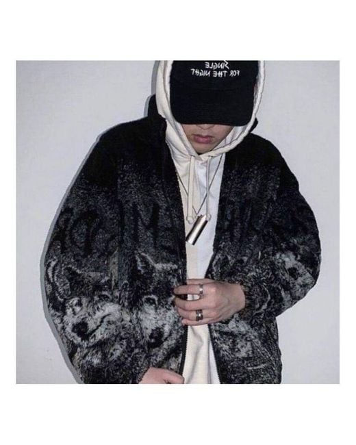 Supreme Black Wolf Fleece Jacket for men