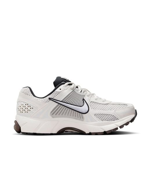 Nike White (Wmns) Air Zoom Vomero 5 Metallic Platinum'
