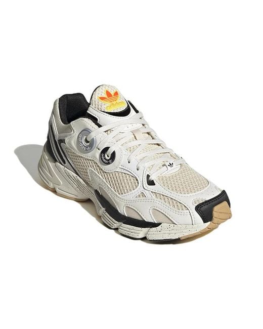 Adidas White (Wmns) Originals Astir